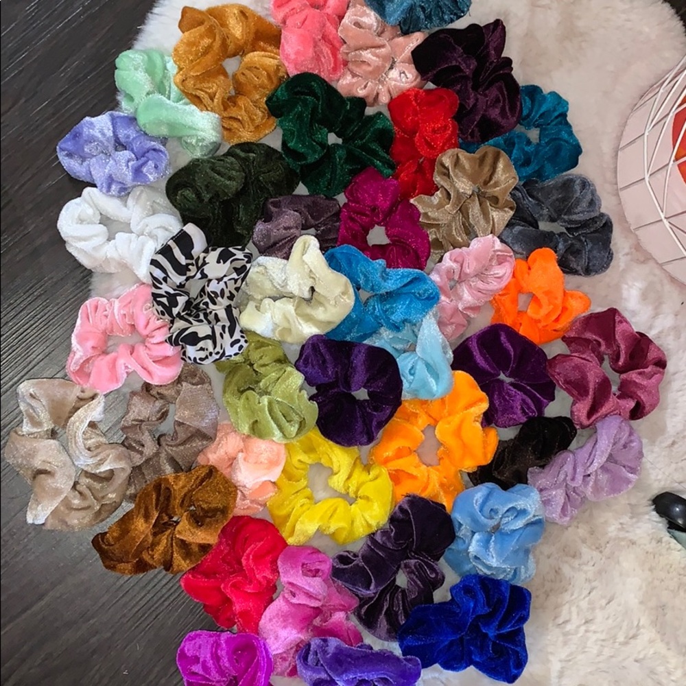 👱🏼‍♀️Hair tie Scrunchies👱🏼‍♀️